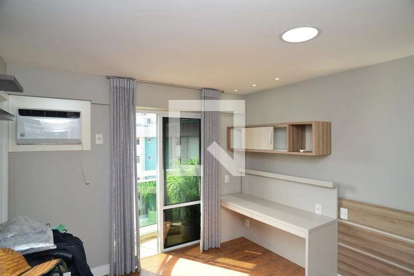4-bedroom apartment with 250 m² and 3 en-suite baths — photo 11