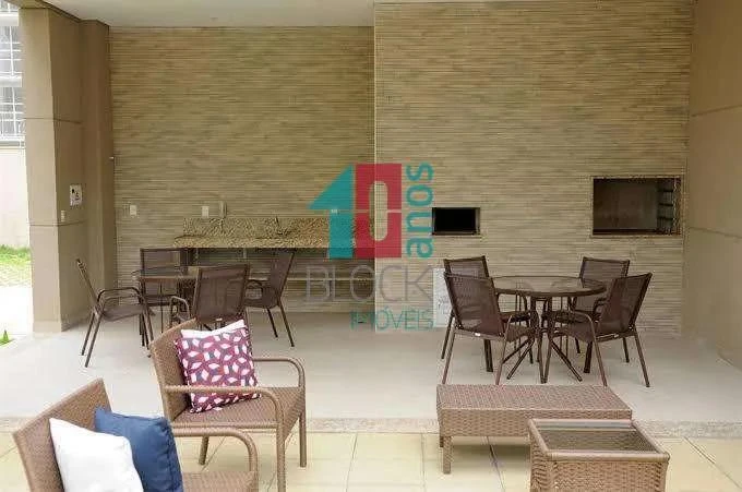 Furnished 2-bedroom apartment with 1 suite and balcony — photo 23