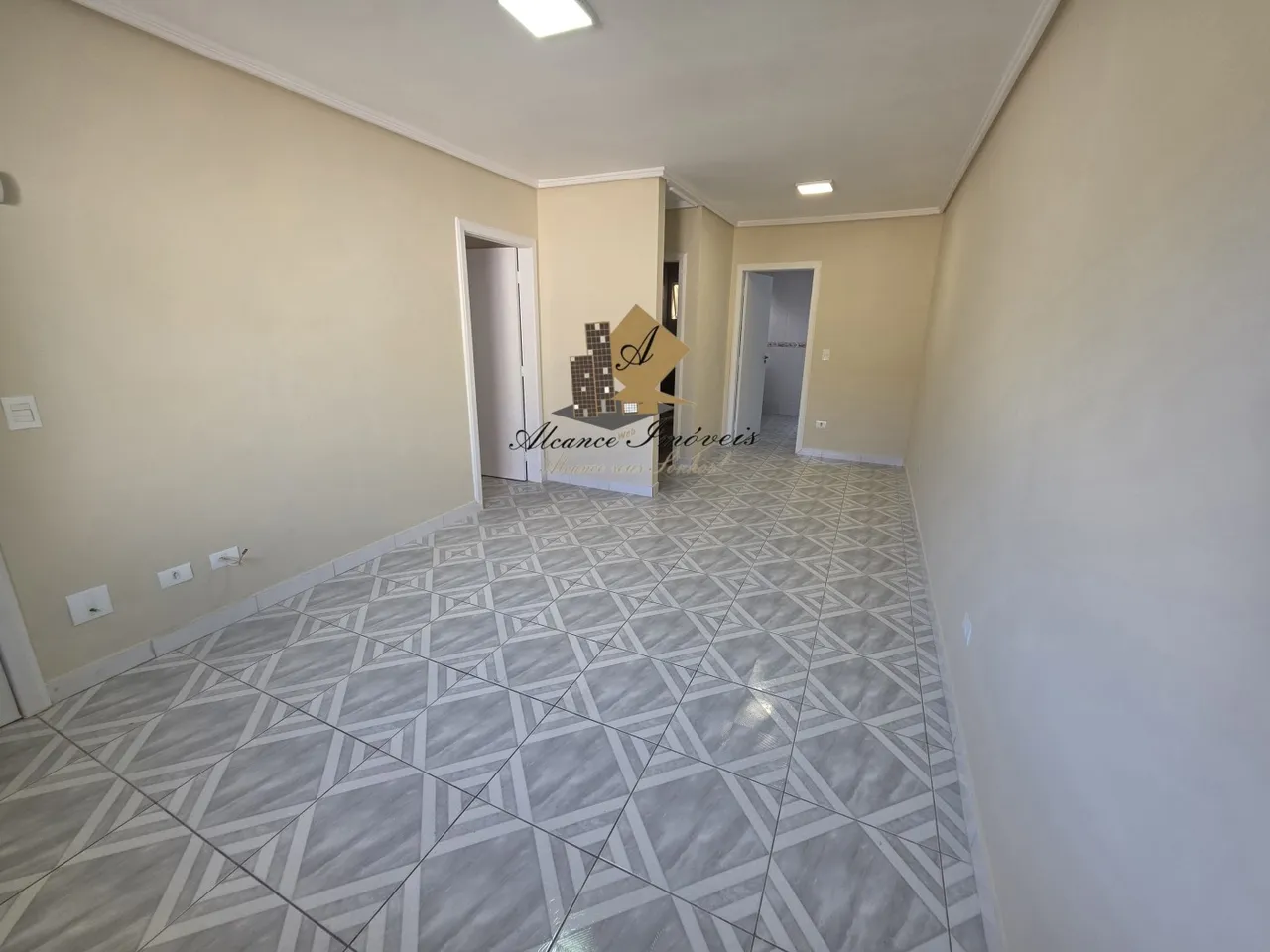 Condominium house with 2 bedrooms and 1 bathroom — photo 9