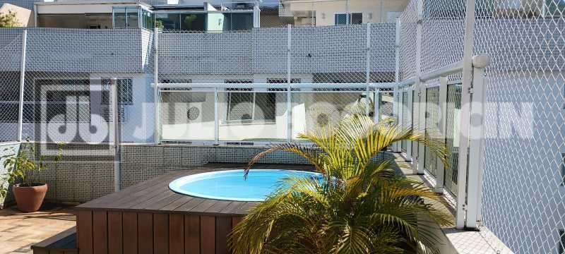 Furnished 178 m² apartment with 3 bedrooms and private BBQ — photo 18