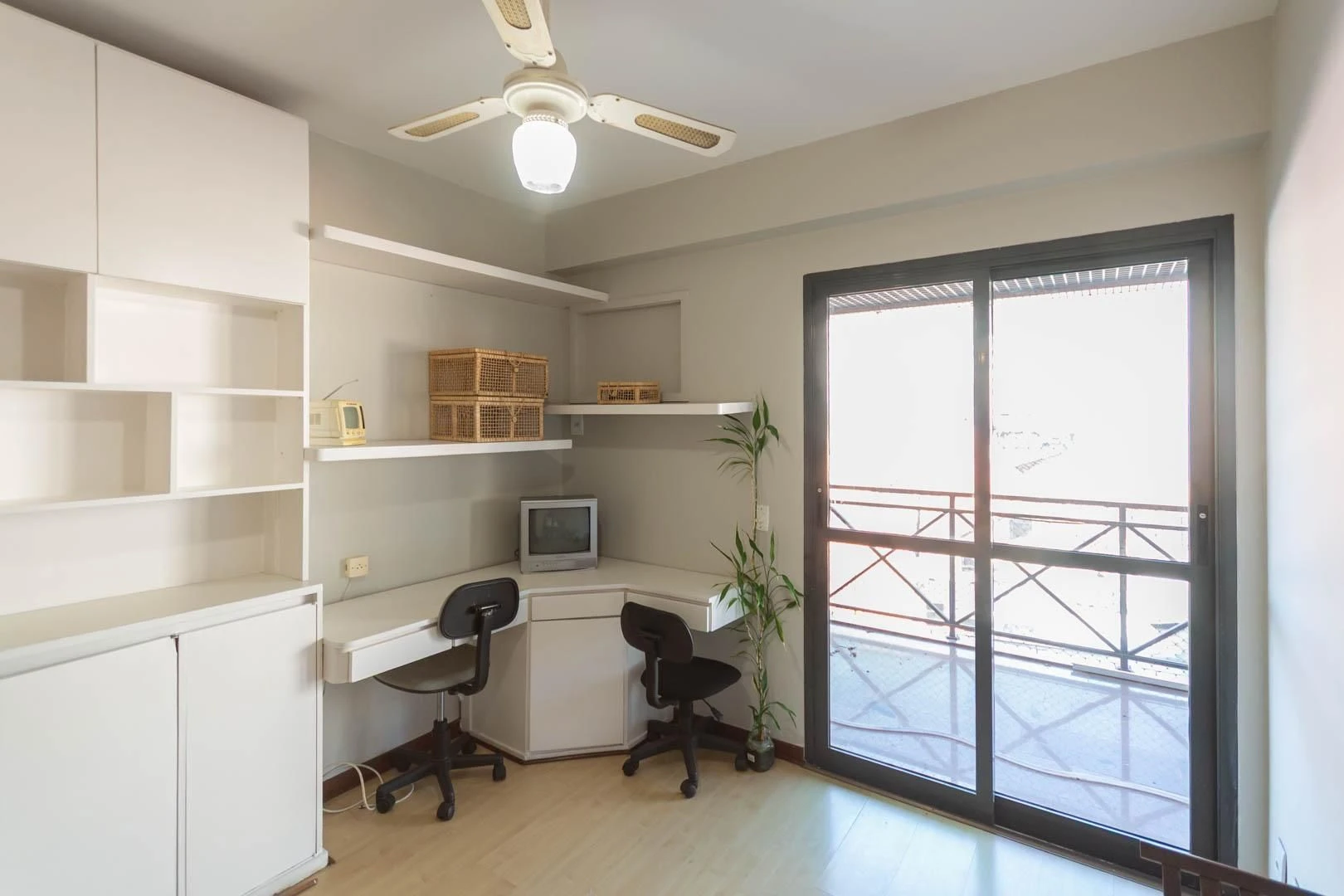 Apartamento mobiliado com 4 quartos e 2 vagas — photo 42