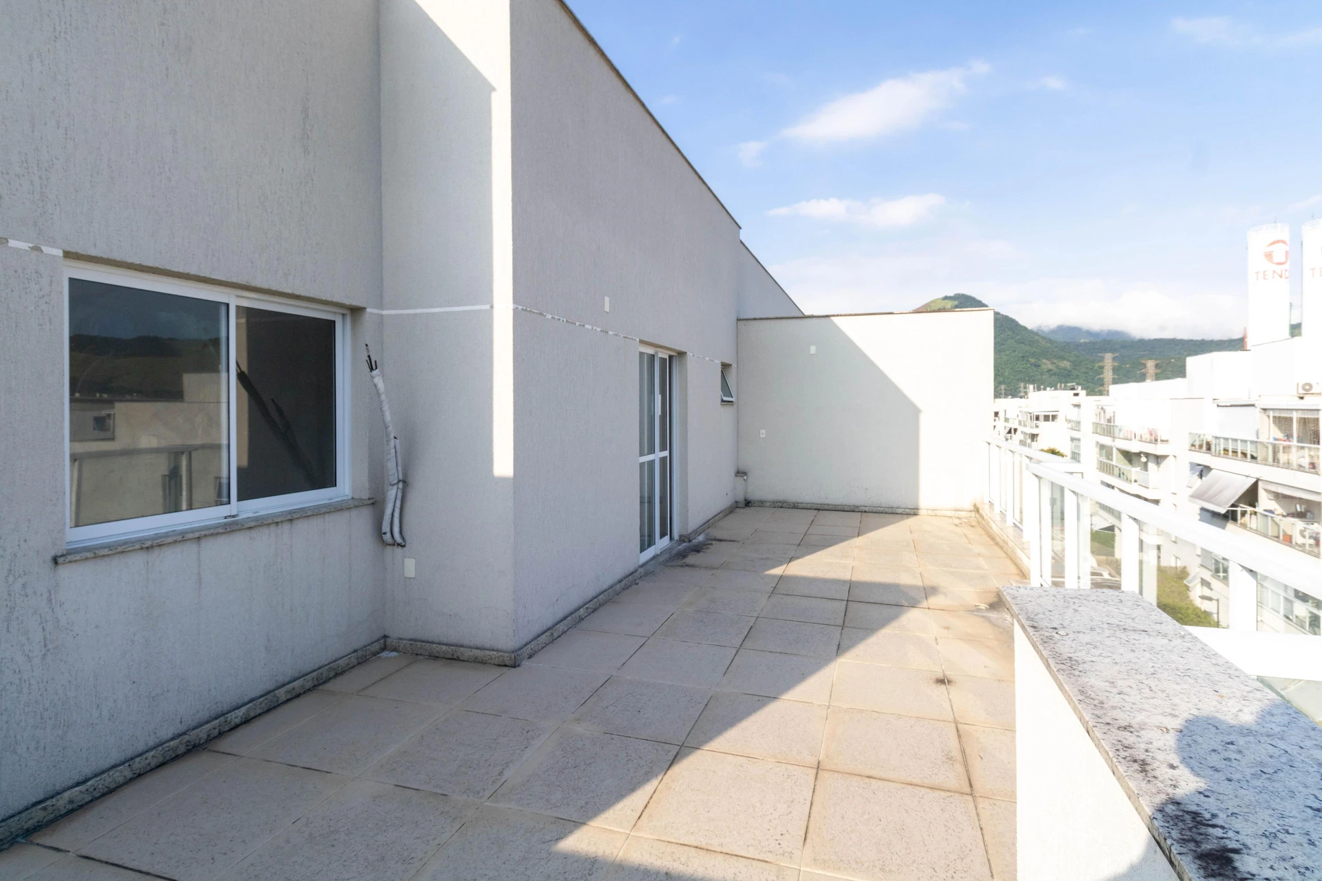 Renting apartment with 4 bedrooms and 3 bathrooms — photo 80