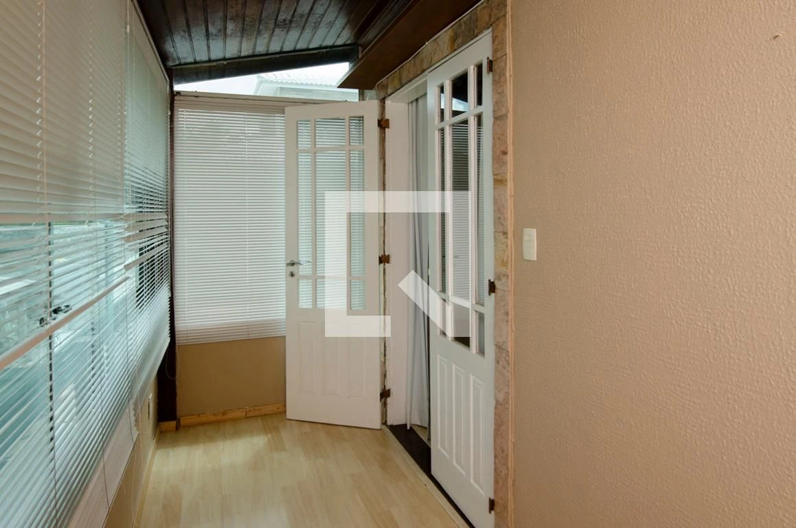 House for rent with 4 bedrooms, 4 baths and 3 parking spots — photo 89