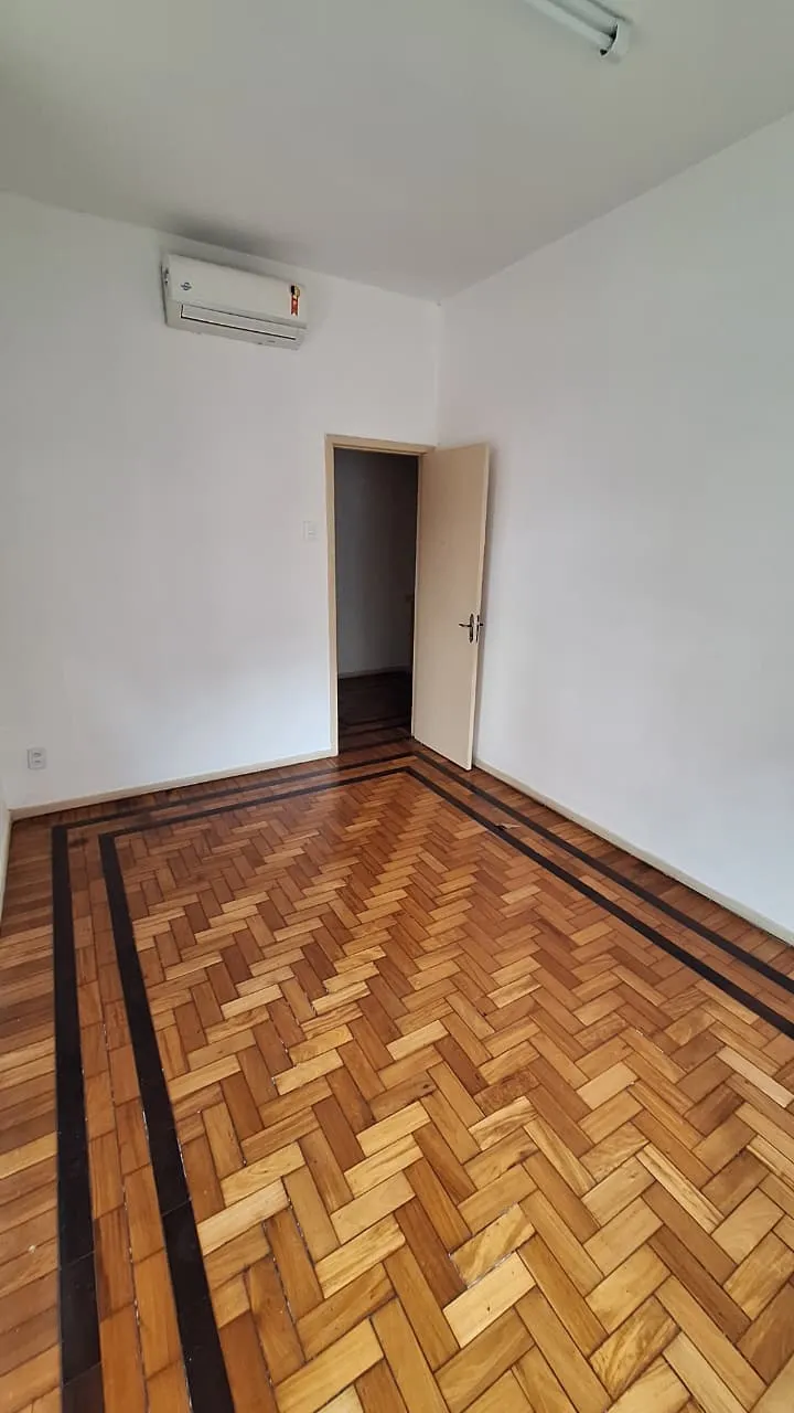Commercial house with 3 bedrooms and 250 m² — photo 15