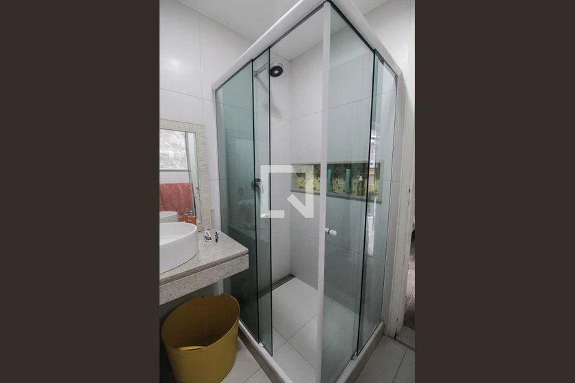 Rental house with 4 en-suite bedrooms and 606 m² — photo 36