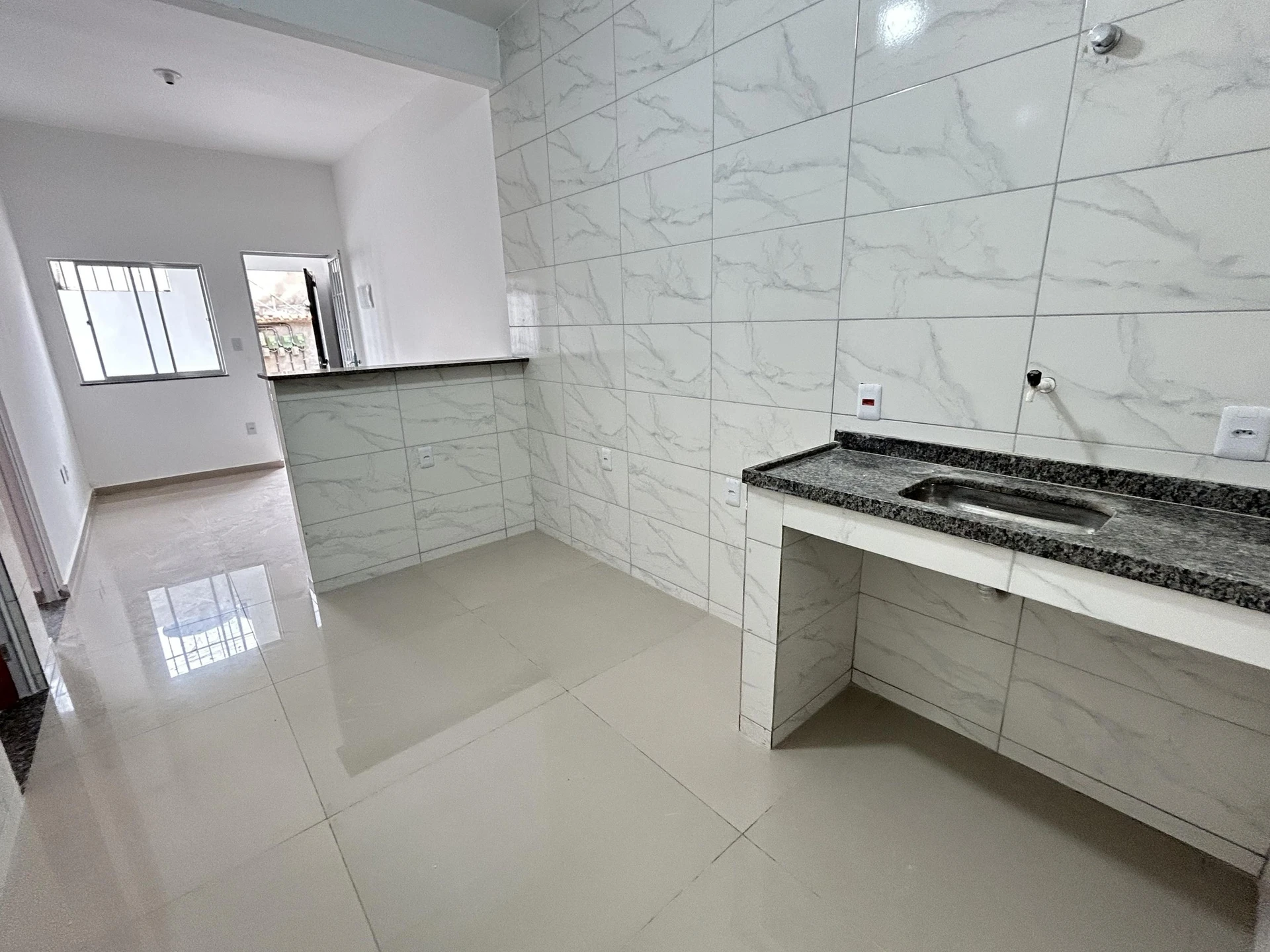 Jacuzzi in a 2-bedroom house, 70 m² — photo 13