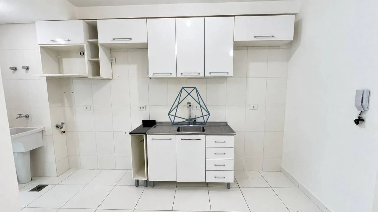 Apartment on the 4th floor with a home office — photo 2