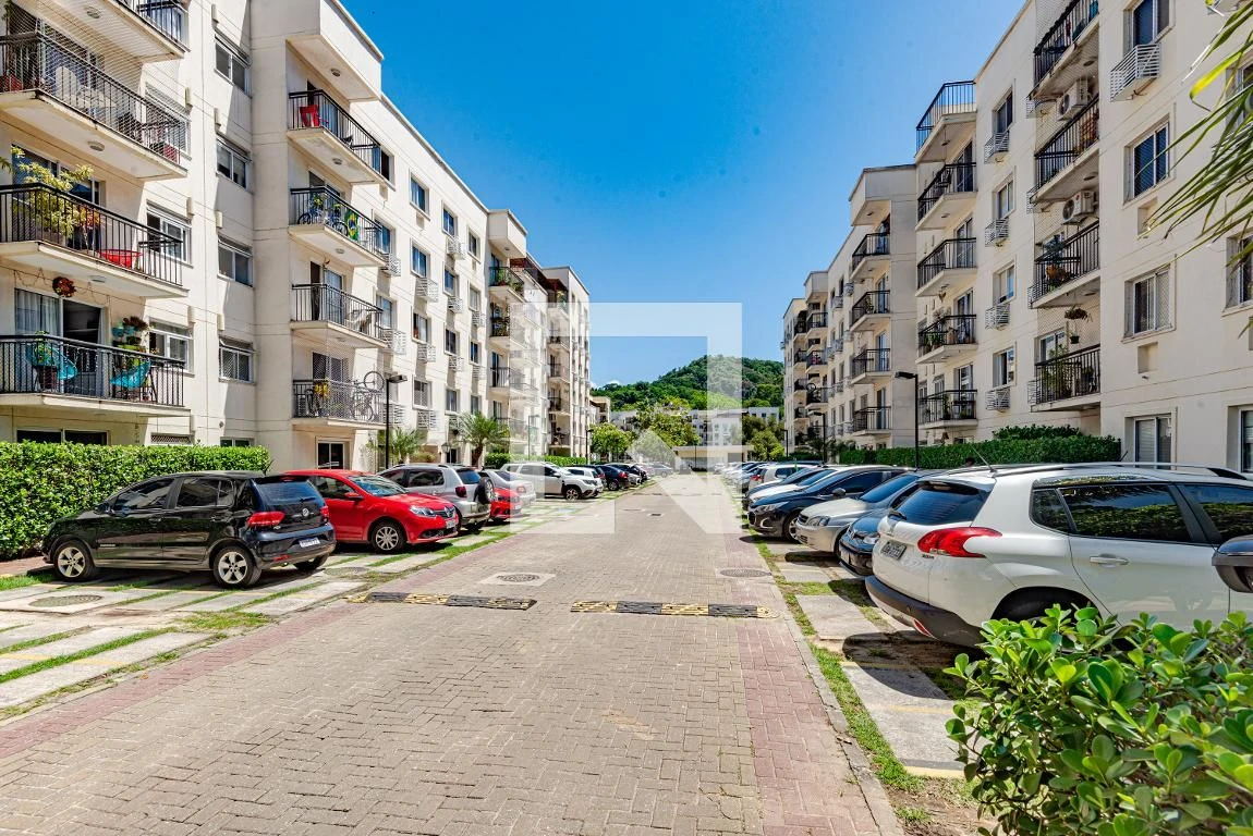 4-bedroom apartment with a mountain view in Rio de Janeiro — photo 56