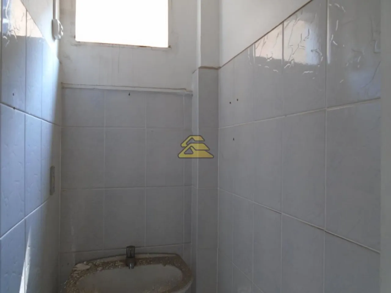 1-bedroom, 1-bath apartment with no parking — photo 4