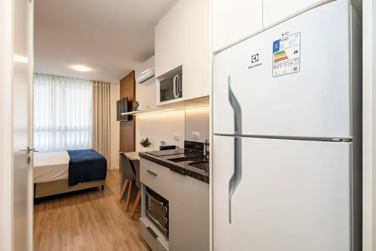 Furnished apartment with 1 bedroom and 1 bathroom — photo 2