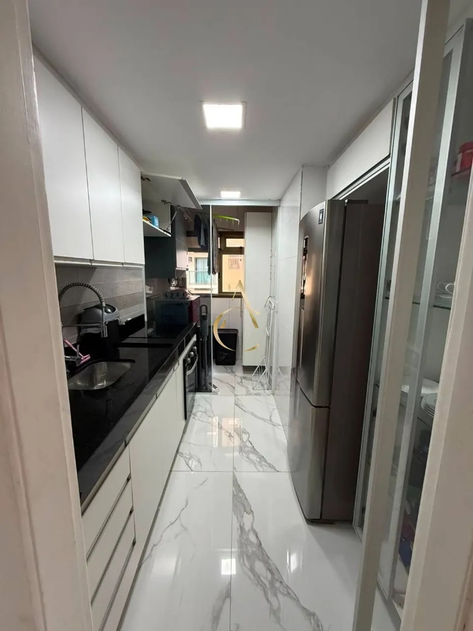 Furnished 3-bedroom apartment with a separate kitchen — photo 6