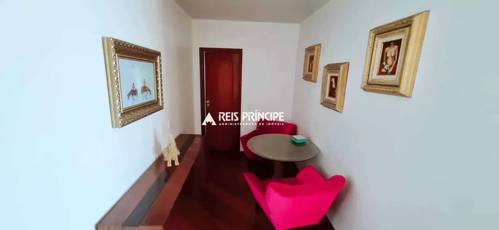 Furnished apartment with 3 bedrooms and 5 bathrooms — photo 26