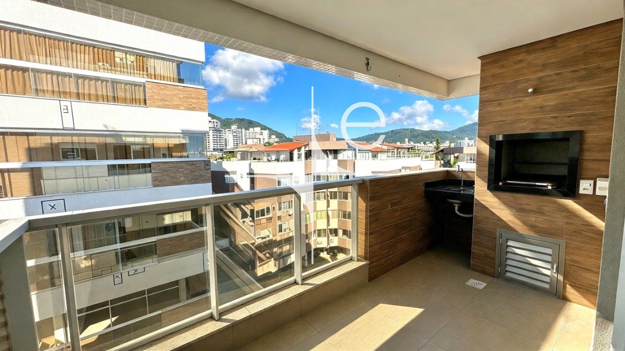 Mountain view in a 2-bedroom apartment, 76 m² — photo 27