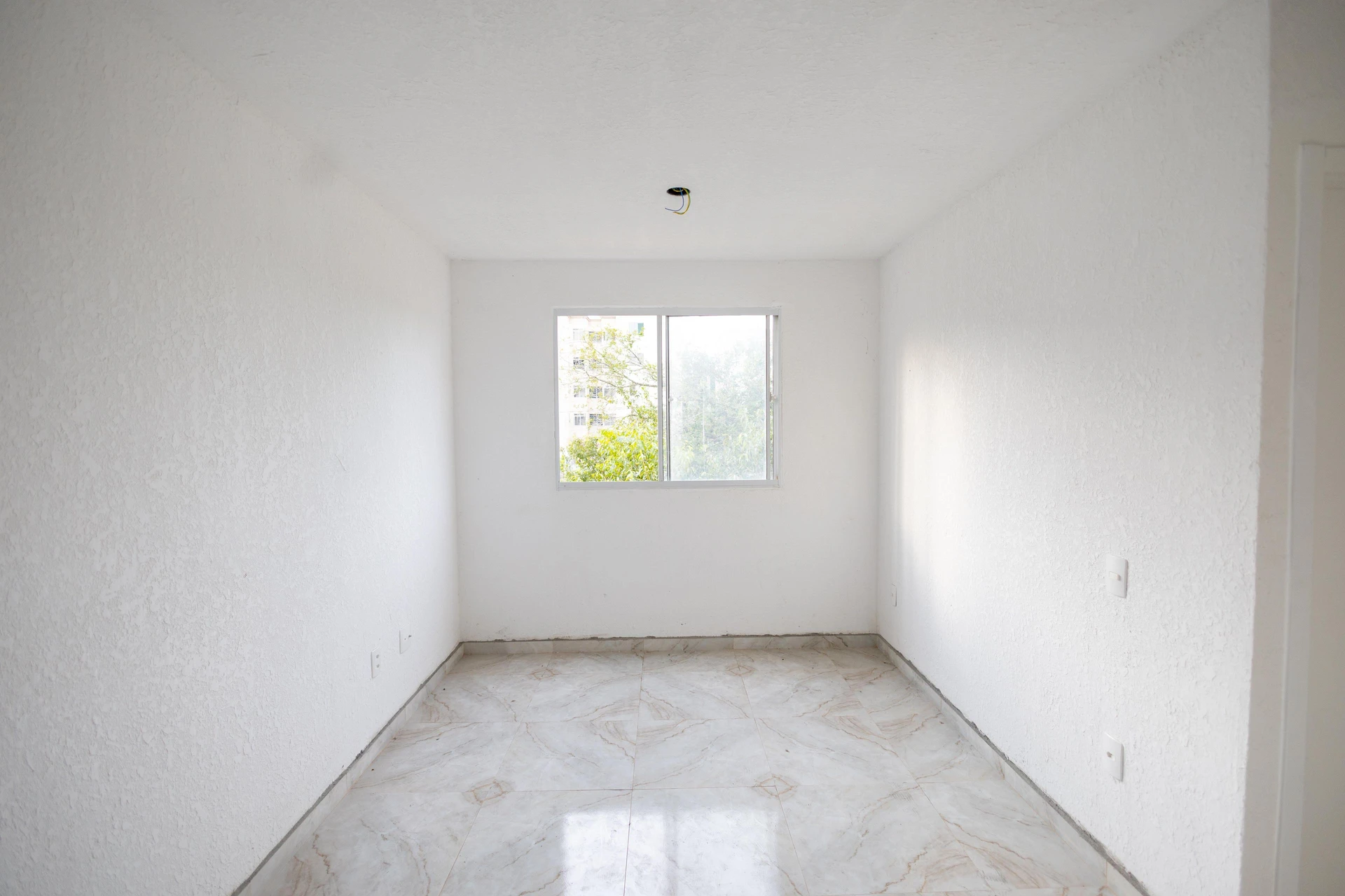 Rental apartment with 2 bedrooms and 1 bathroom — photo 8