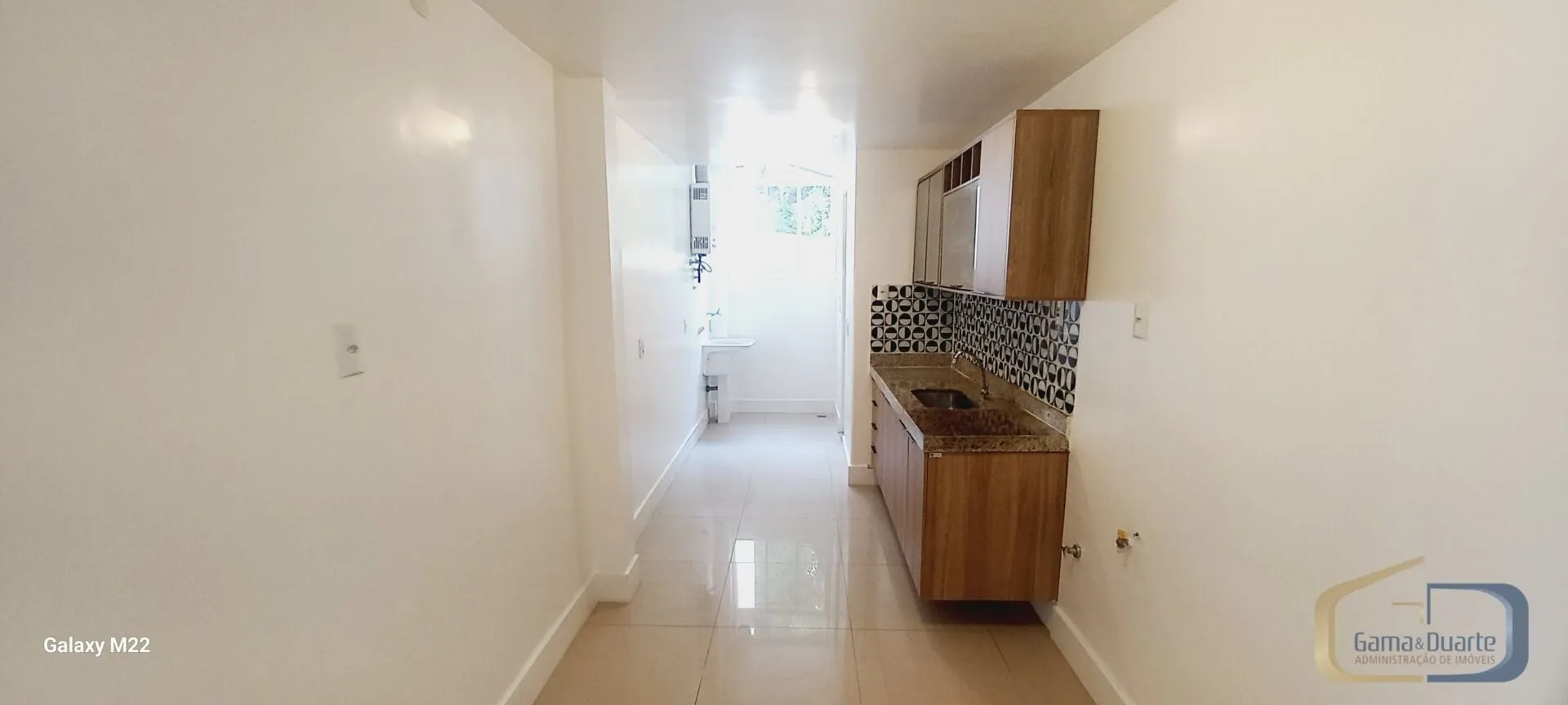106 m² apartment with 3 bedrooms and 24-hour concierge — photo 2