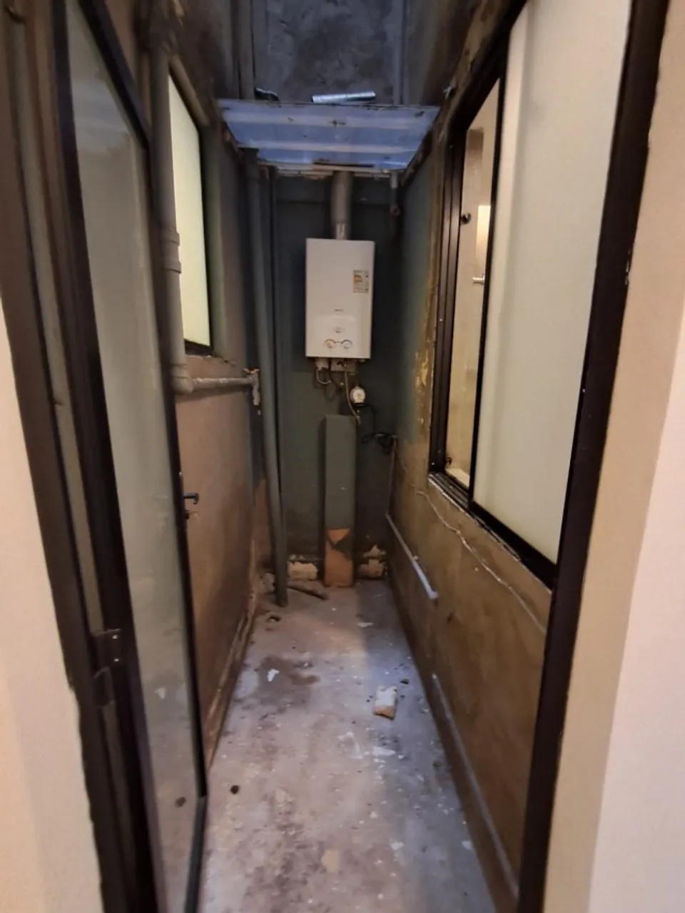 Деревянный пол или ламинат и 3 спальни: квартира 144 м² — photo 17