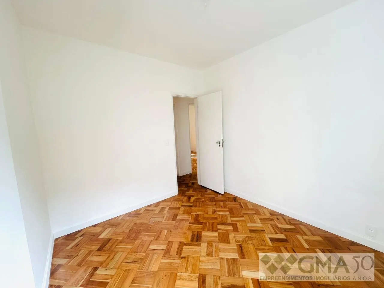 Rental apartment with 3 bedrooms and 3 bathrooms — photo 11