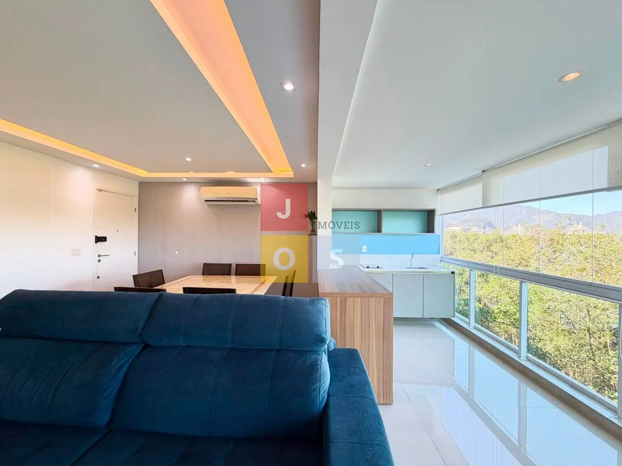Furnished 4-bedroom suite apartment with 156 m² — photo 20