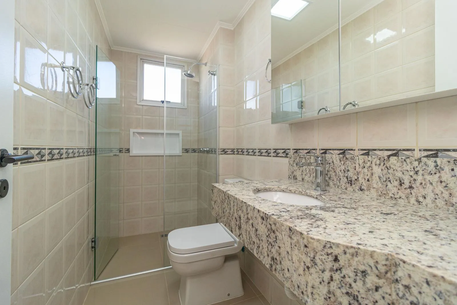 Apartamento de 3 quartos com suíte e 138 m² — photo 22