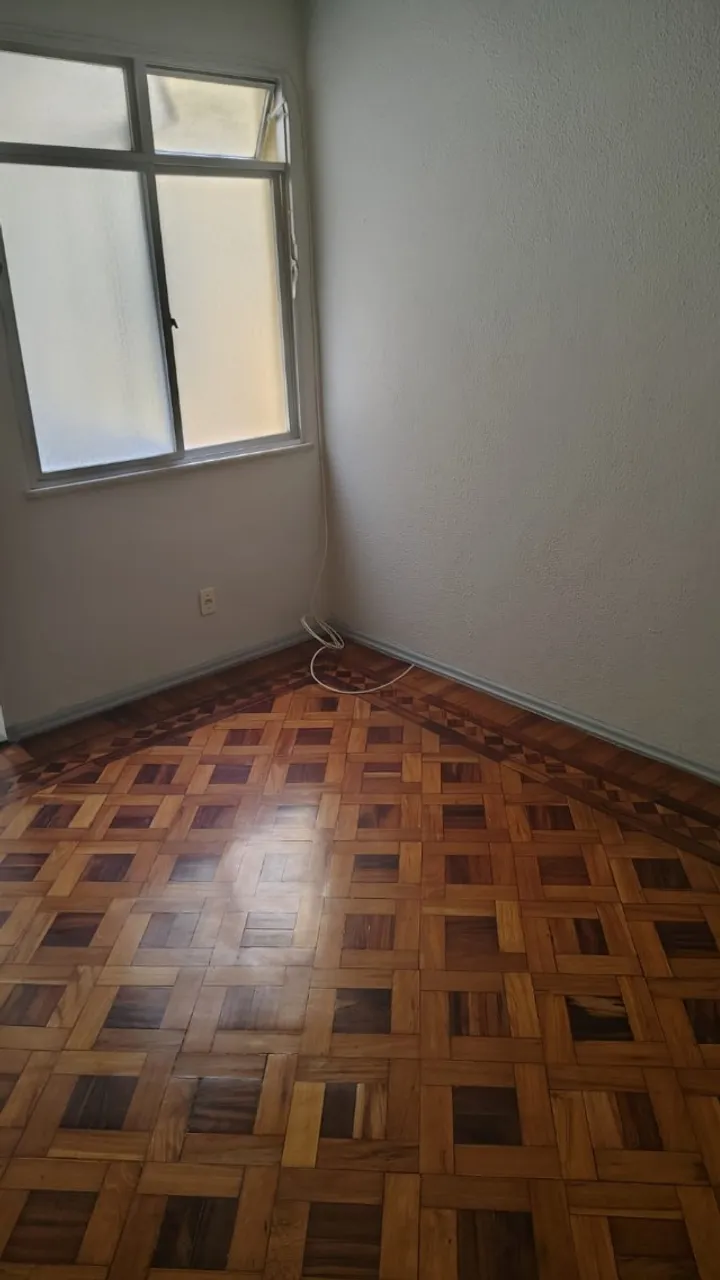 Дерев'яна підлога або ламінат та 1 спальня: квартира 50 м² — photo 12