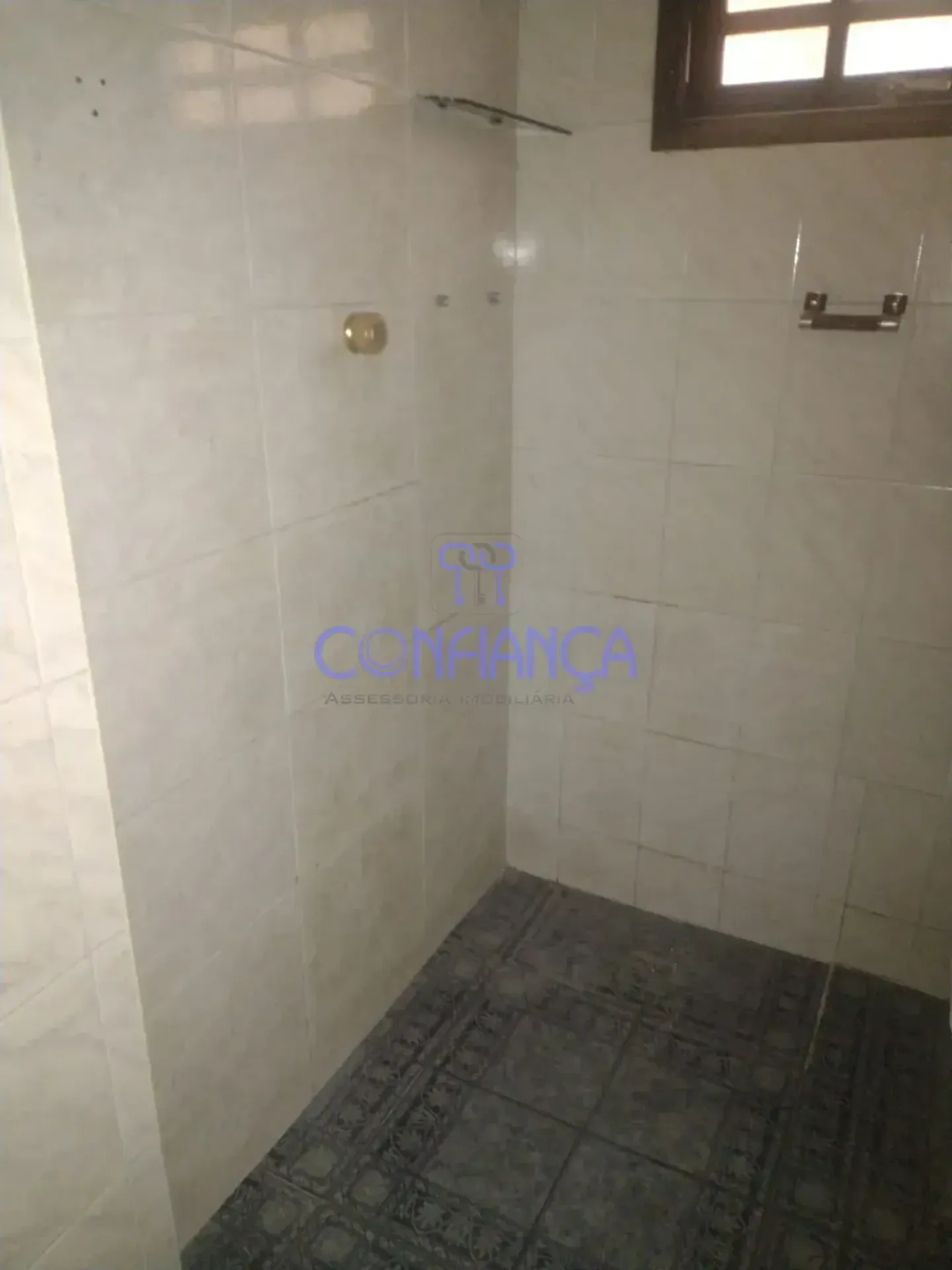 Casa com 3 quartos e 2 suítes, com varanda e quintal — photo 8