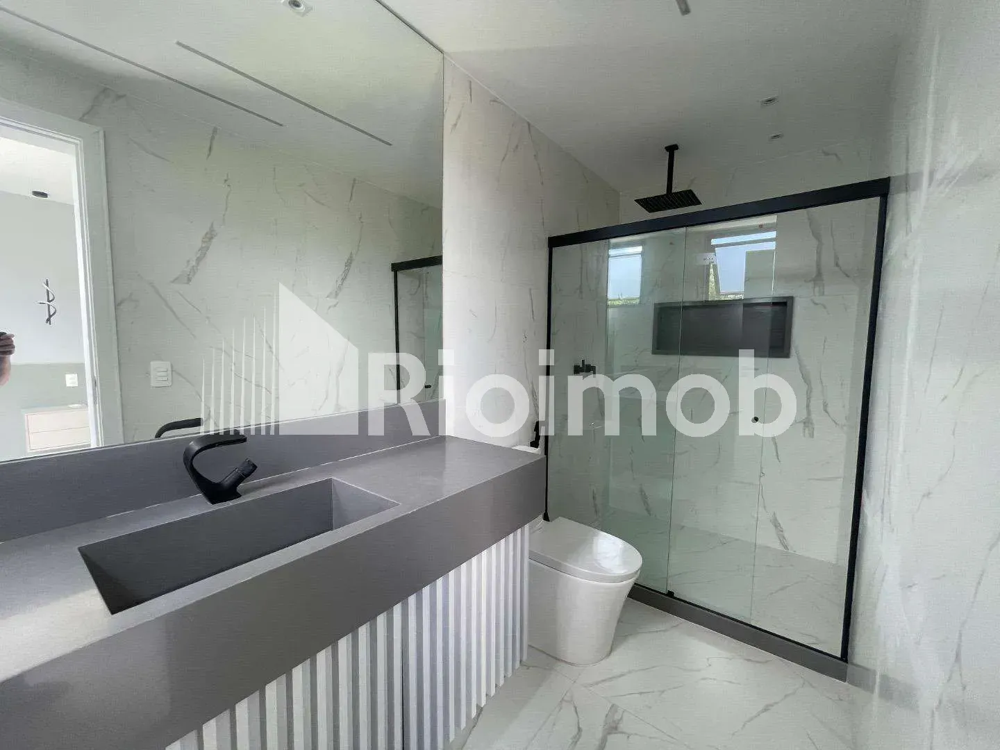 Будинок із кухнею відкритого планування та 5 спальнями 490 м² — photo 20