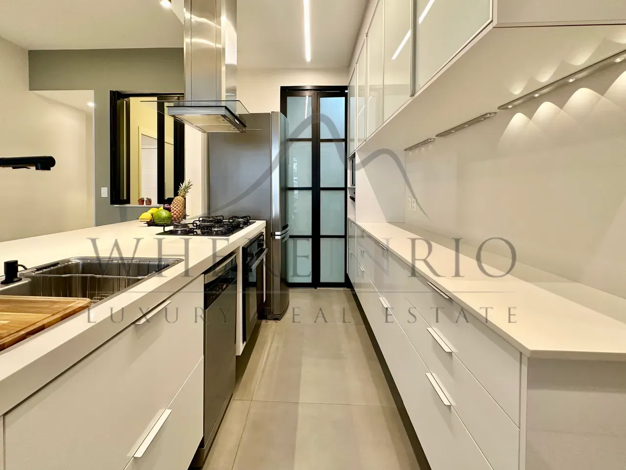 Washing machine in a 3-bedroom apartment, 111 m² — photo 8