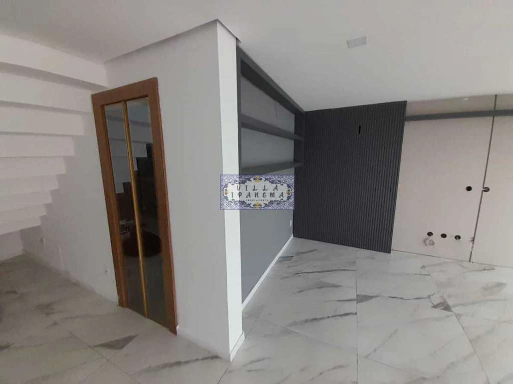 Duplex penthouse 210 m² with 3 en-suite suites — photo 25