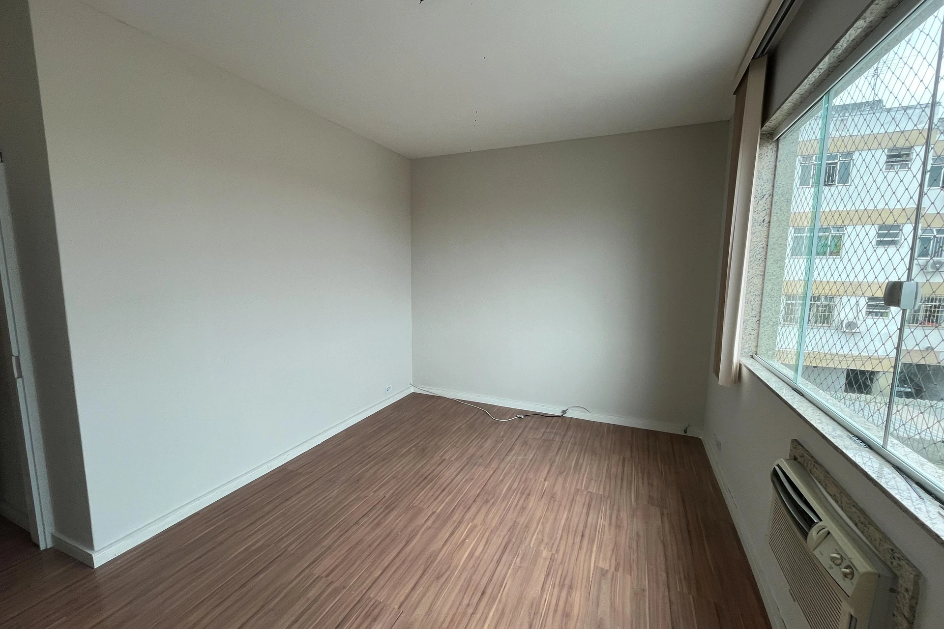 Apartment, 90 m², with a jacuzzi — photo 15