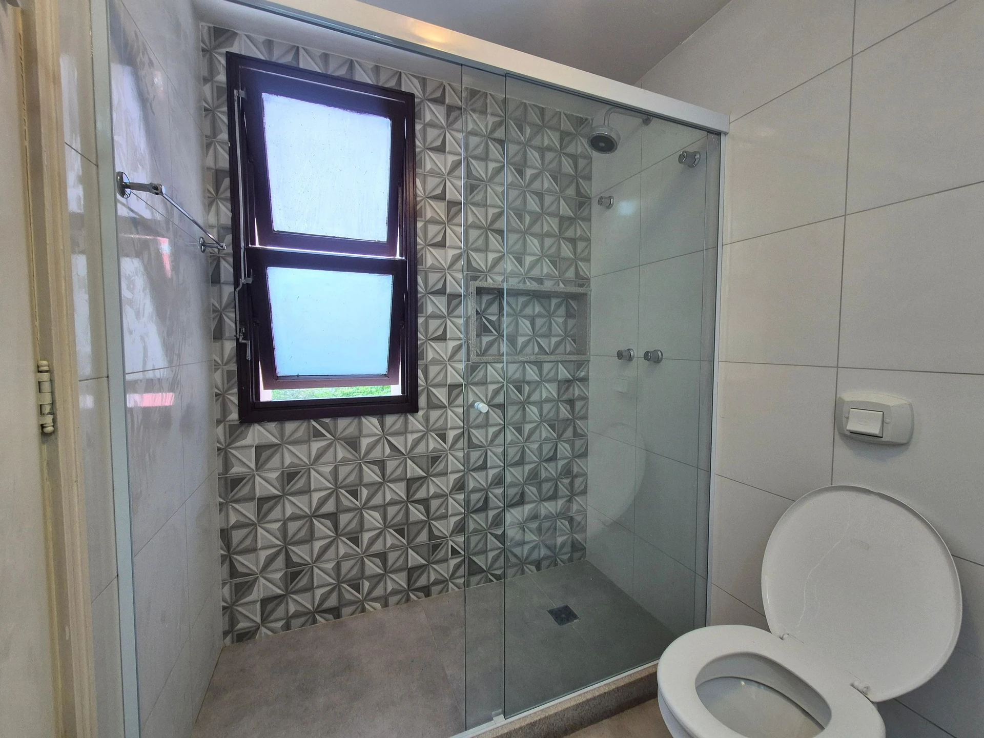 2-bedroom apartment in a building with a sauna — photo 29
