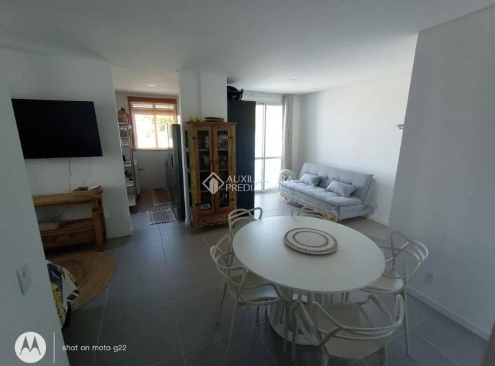 110 m² apartment with 2 bedrooms and integrated kitchen — photo 4