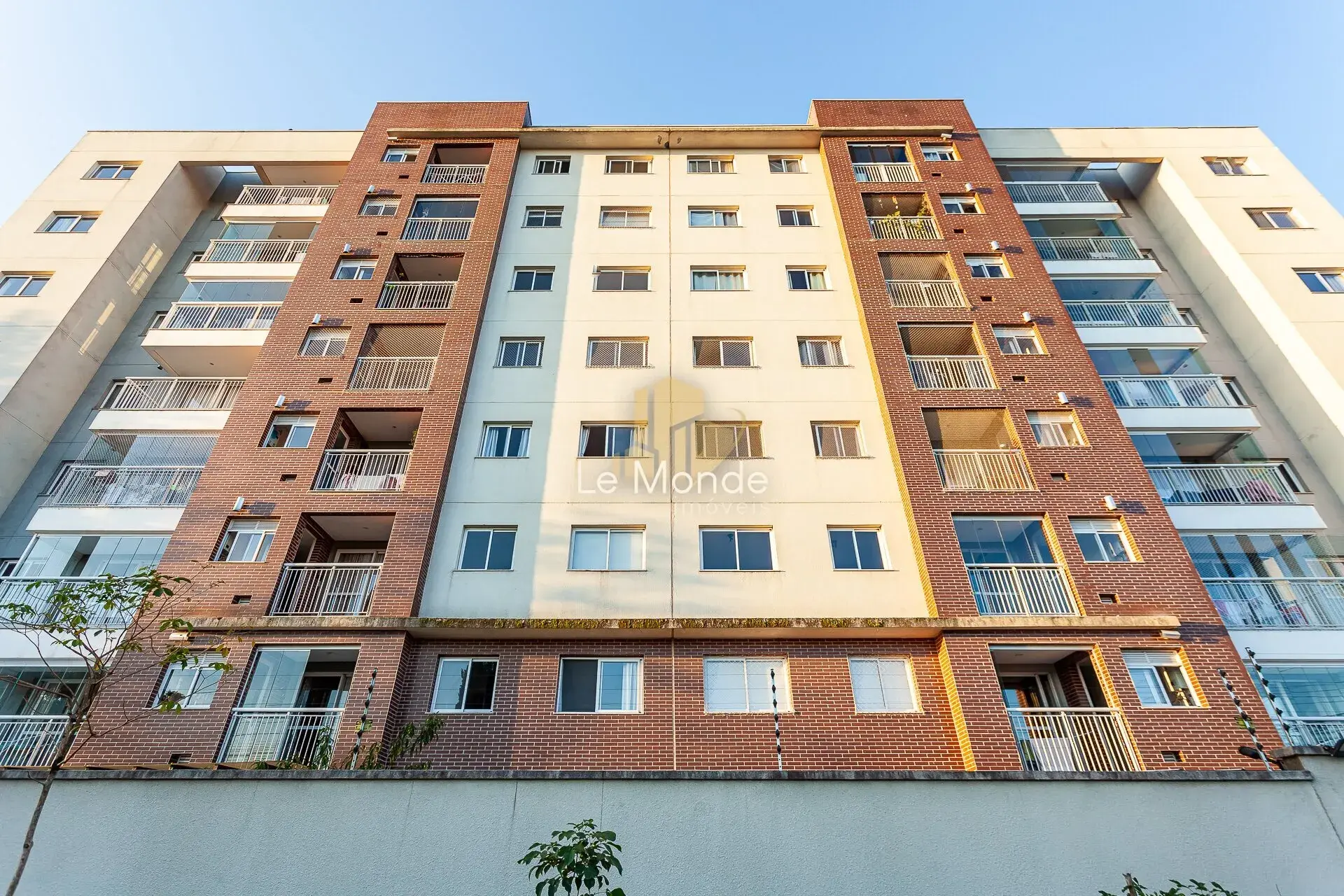 2-bedroom apartment with a balcony — photo 45