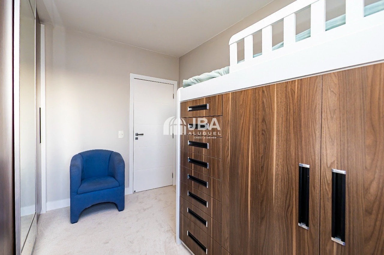 Квартира 226 м² з 3 спальнями та кухнею відкритого плану — photo 26
