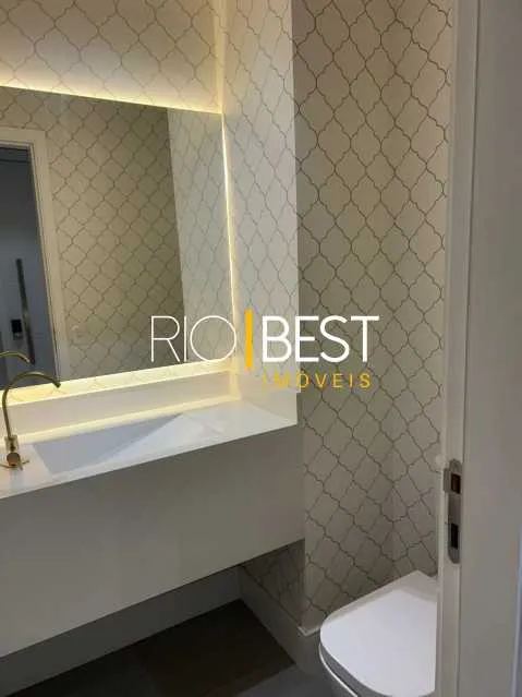 Furnished apartment with 4 bedrooms and 5 bathrooms — photo 19