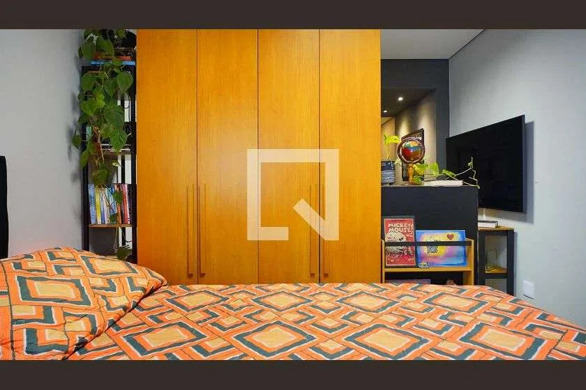 Studio de 35 m² com máquina de lavar e espaço de home office — photo 10