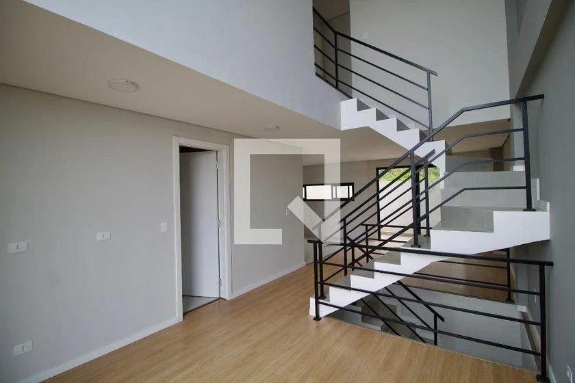 3-bedroom house with floor-to-ceiling windows — photo 37