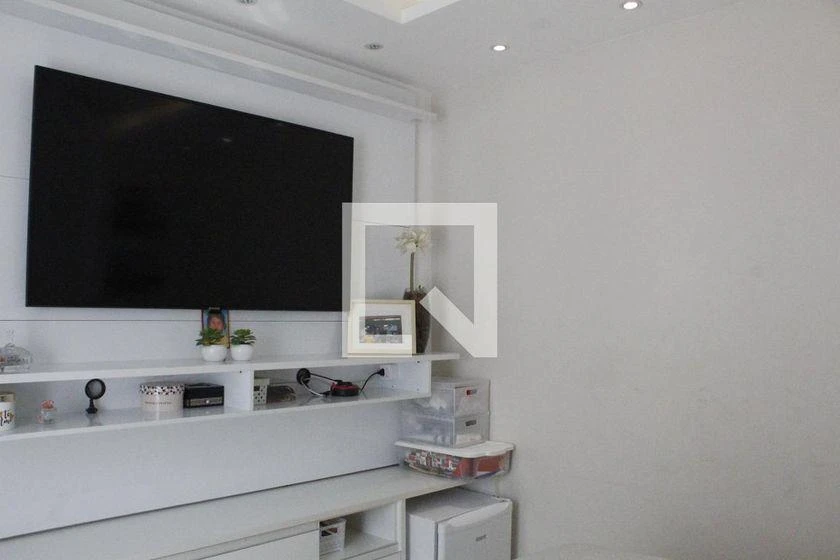 Casa em condomínio com 4 quartos e 117 m² — photo 40