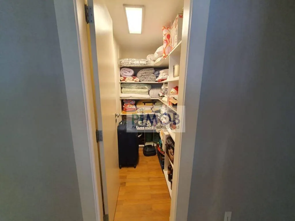 Furnished 260 m² apartment on the 23rd floor with 3 spots — photo 41