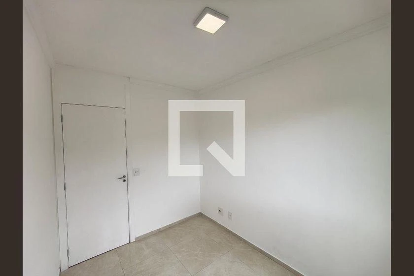 2-bedroom rental apartment with balcony and 45 m² — photo 6