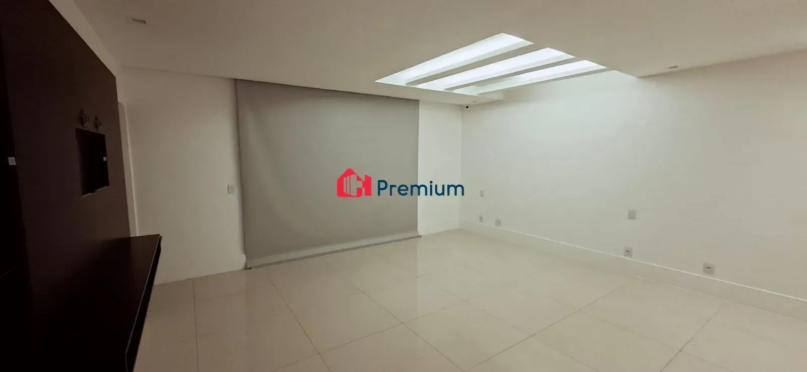 Casa com 5 suítes e 7 banheiros, 5 vagas — photo 25