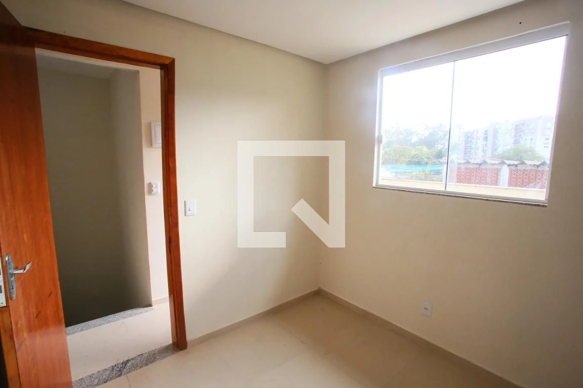 Condominium house with 3 bedrooms and 4 bathrooms — photo 34