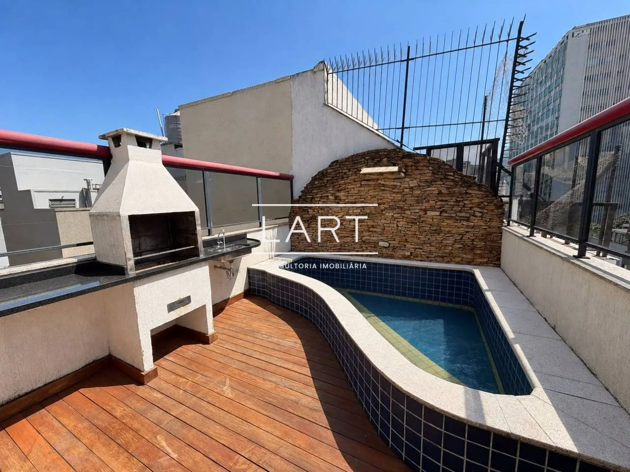 Furnished apartment, 220 m², with floor-to-ceiling windows — photo 6