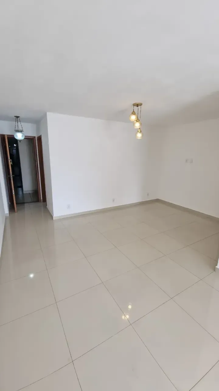 3-bedroom apartment with a balcony and 2 bathrooms — photo 10