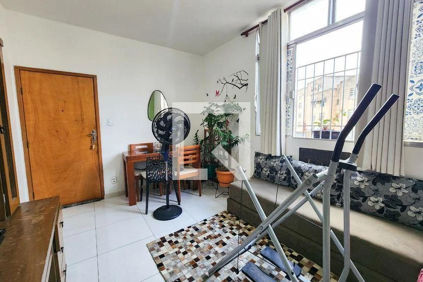 52 m² apartment with a home office and a washing machine — photo 6