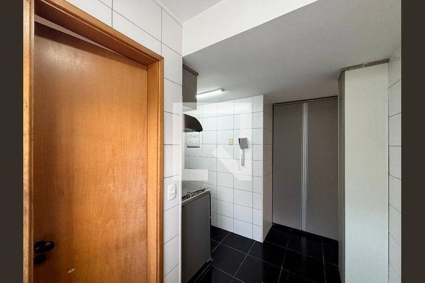 111 m² rental apartment with 3 bedrooms and 2 parking spots — photo 40