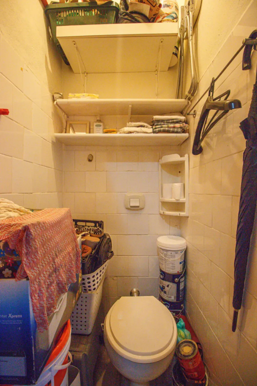 Furnished 2-bedroom apartment with a closed kitchen — photo 18