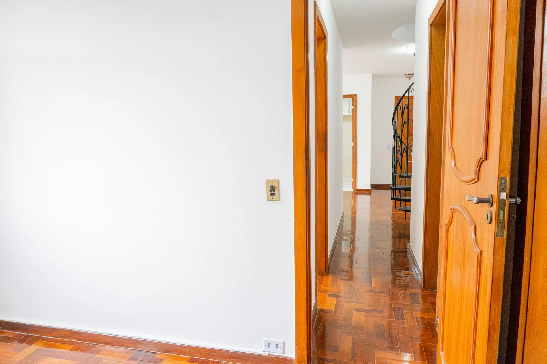 3 quartos e vista para as montanhas: apartamento de 120 m² — photo 58