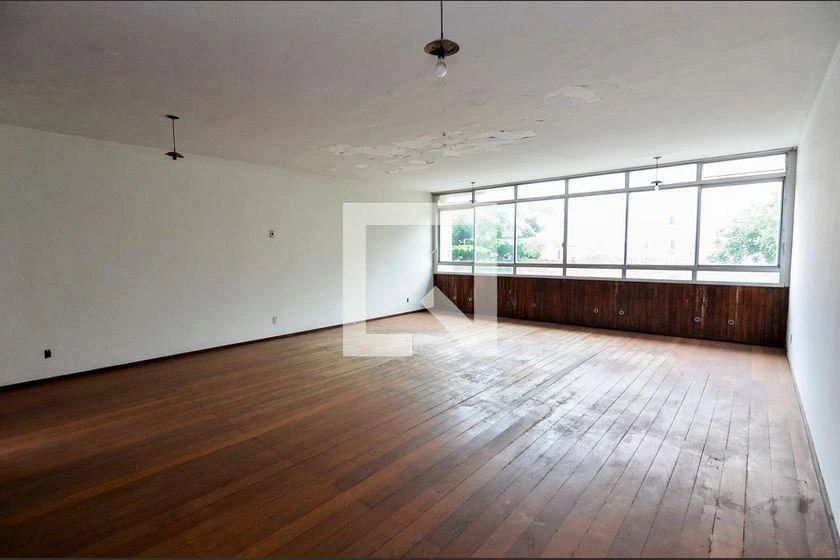 1000 m² house with 6 bedrooms and 1 en-suite — photo 18