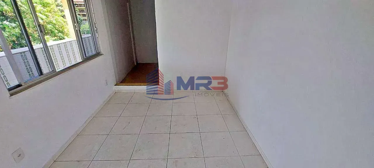540 m² House with 4 bedrooms and 5 parking spaces — photo 38
