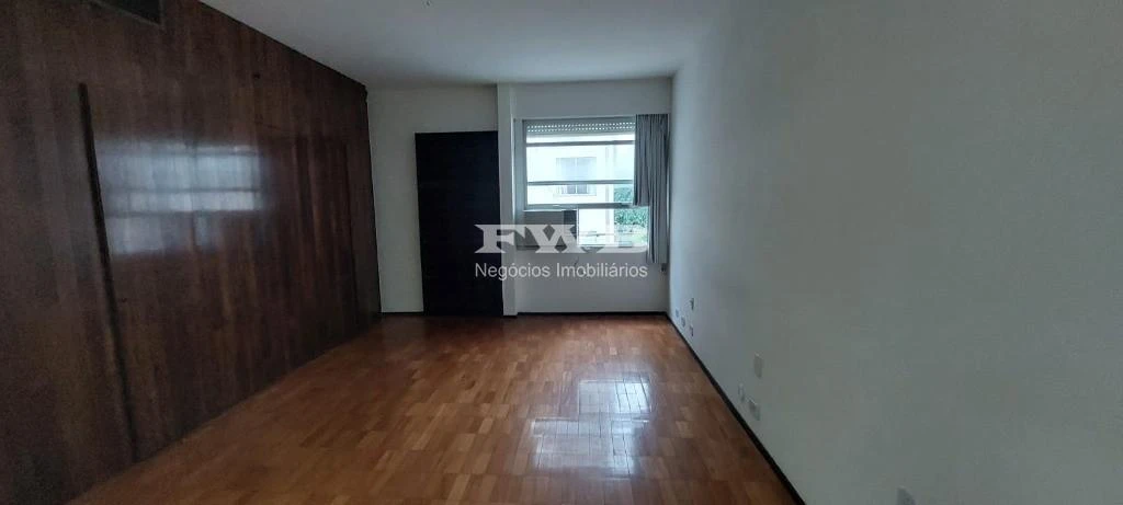 Apartamento de 360 m² con 3 suites y 2 plazas de garaje — photo 4